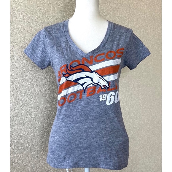 NFL Women’s Denver Broncos v-neck t-shirt - S - Picture 1 of 2